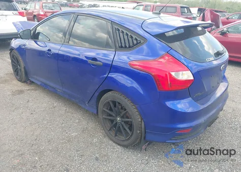 2014 Ford Focus St from USA, damaged, VIN 1FADP3L95EL448299